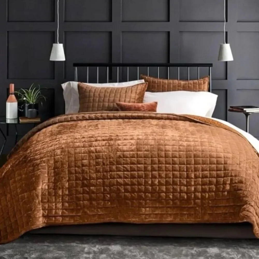 🆕 Rust Amber Velvet King Quilt Set Coverlet Luxury Bedding Comforter